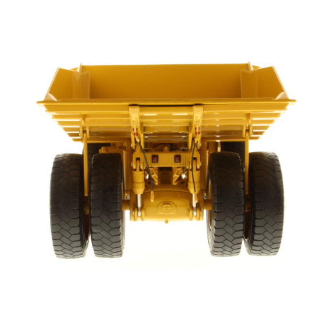 Cat 1:50 793F Mining Truck Core Classic Edition