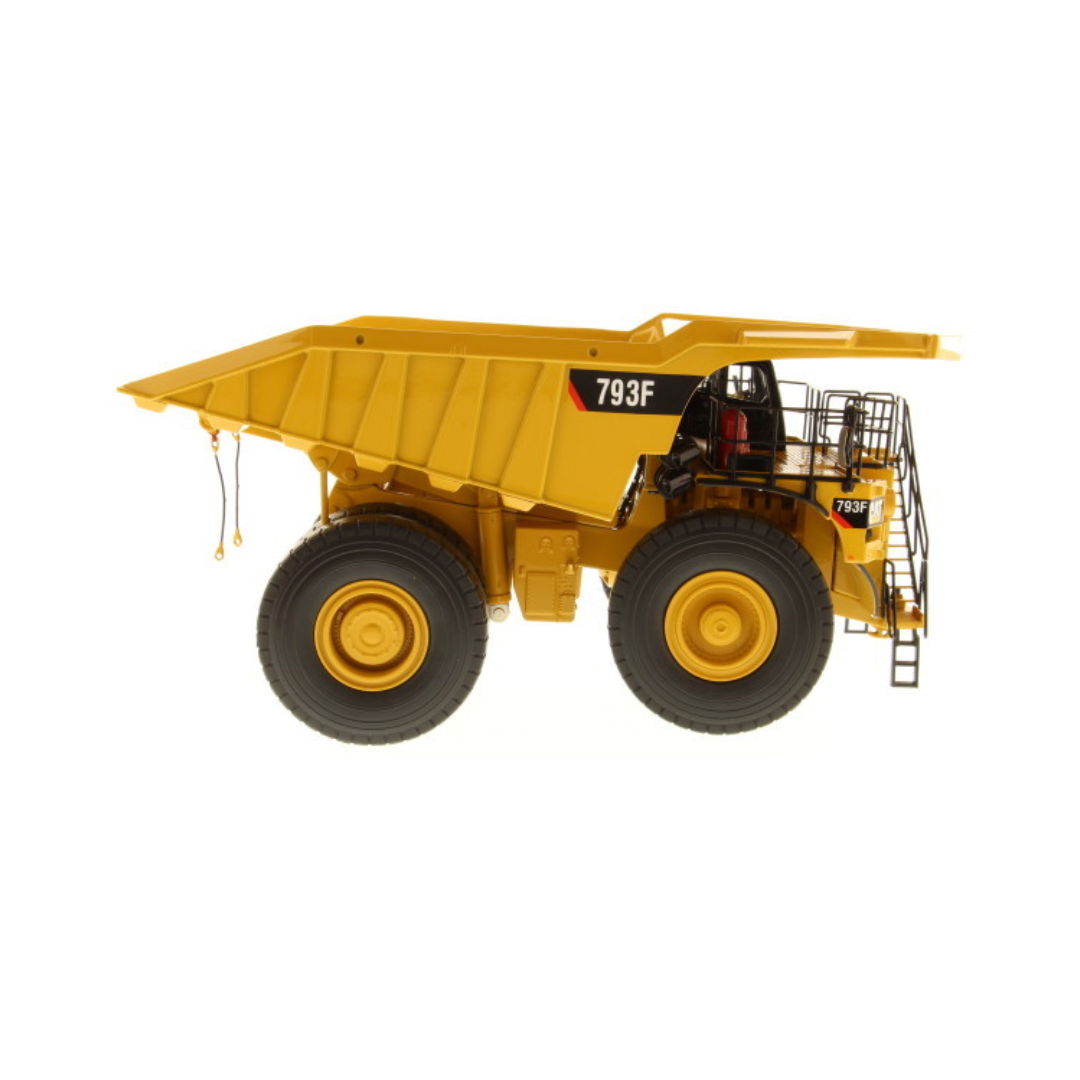 Cat 1:50 793F Mining Truck Core Classic Edition