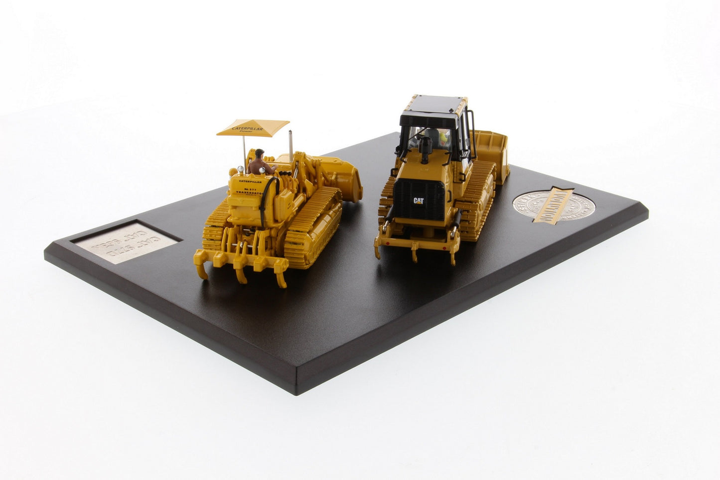 Cat Diecast 977 and 963K Track Loader Evolution Series