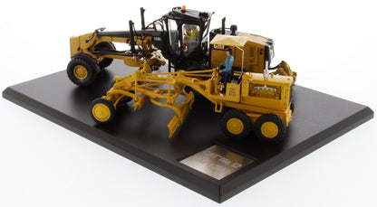 Cat Diecast 12 and 12M3 Motor Grader Evolution Series