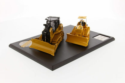 Cat Diecast D7 (17A) & D7E Electric Drive Track-Type Tractor Evolution Series