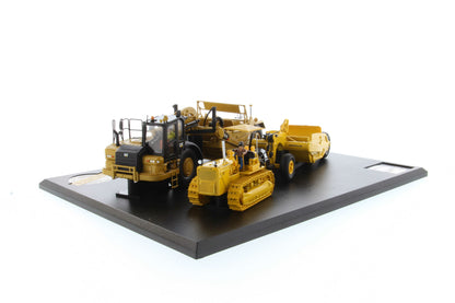 Cat Diecast D7C/70 & 621K Motor Scraper Evolution Series